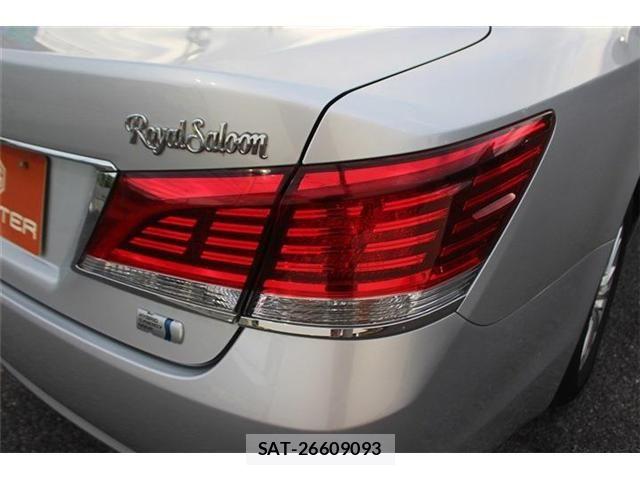 Toyota CROWN SEDAN 2013-06 7391738-19