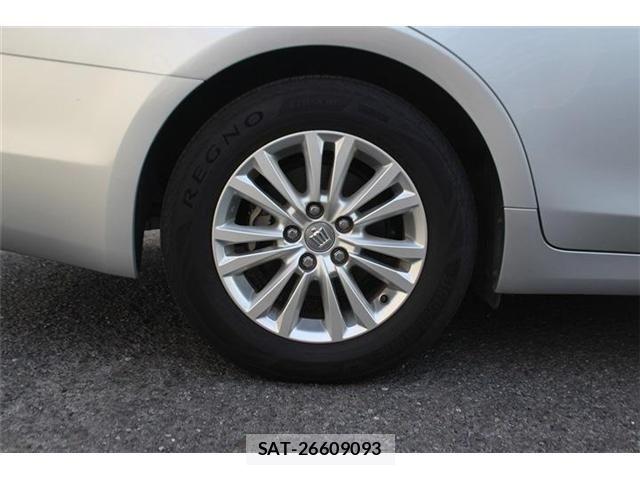 Toyota CROWN SEDAN 2013-06 7391738-24
