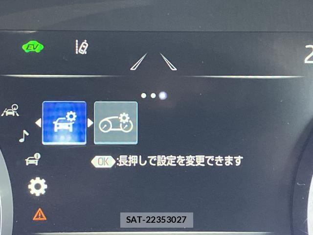 Toyota CROWN SEDAN 2019-03 7391722-10