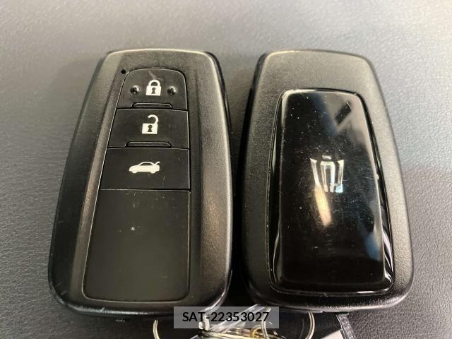Toyota CROWN SEDAN 2019-03 7391722-17