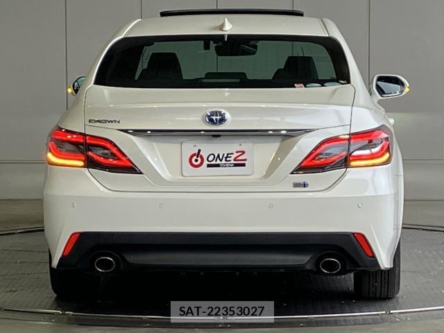 Toyota CROWN SEDAN 2019-03 7391722-27
