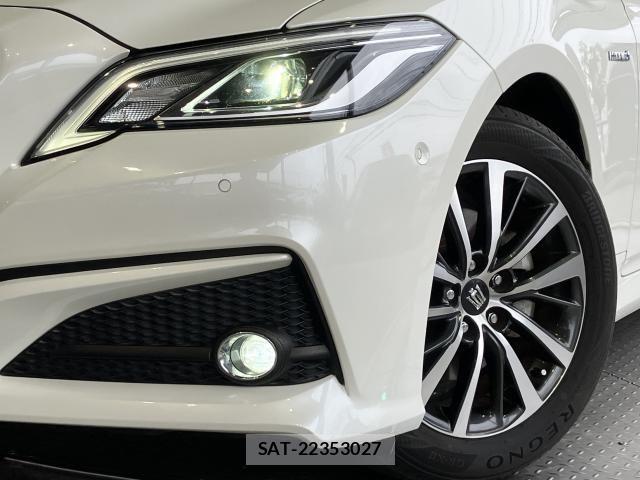 Toyota CROWN SEDAN 2019-03 7391722-2