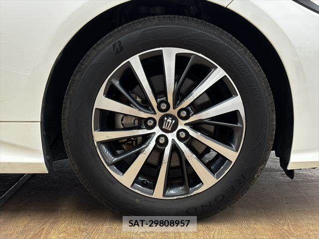 Toyota CROWN SEDAN 2018-11 7391723-12