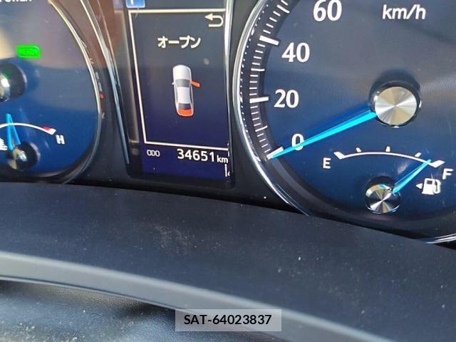 Toyota CROWN SEDAN 2017-09 7391728-28