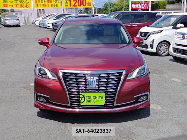Toyota CROWN SEDAN 2017-09 7391728-8