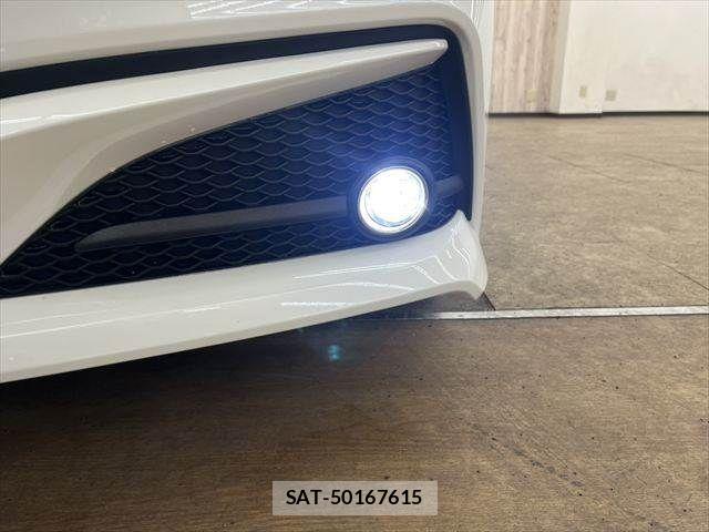Toyota CROWN SEDAN 2018-12 7391725-11