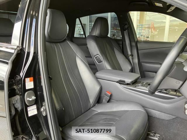 Toyota CROWN SEDAN 2021-02 7391718-16
