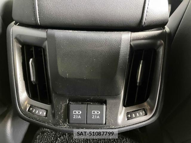 Toyota CROWN SEDAN 2021-02 7391718-19