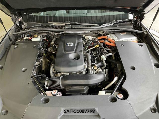 Toyota CROWN SEDAN 2021-02 7391718-21