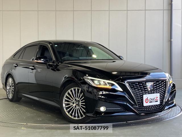 Toyota CROWN SEDAN 2021-02 7391718-24