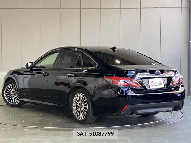 Toyota CROWN SEDAN 2021-02 7391718-29