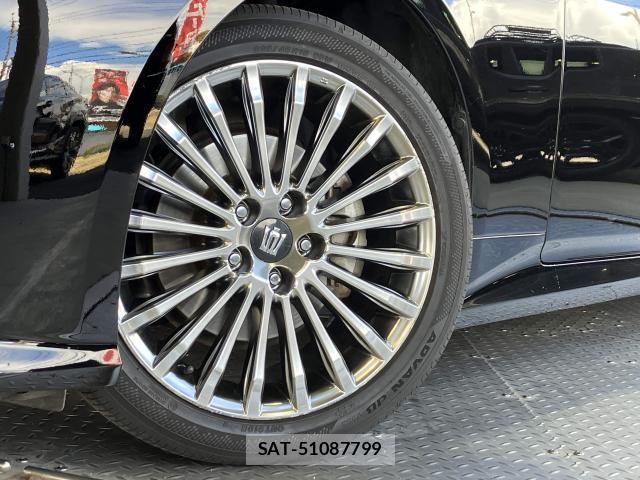 Toyota CROWN SEDAN 2021-02 7391718-4