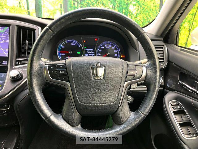 Toyota CROWN SEDAN 2013-12 7391730-10