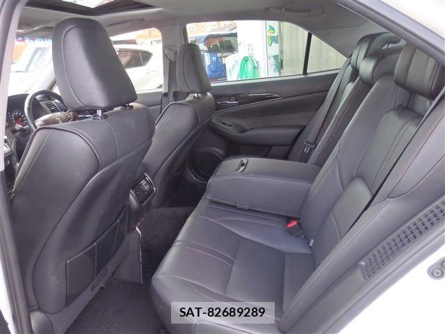 Toyota CROWN SEDAN 2017-09 7391727-22