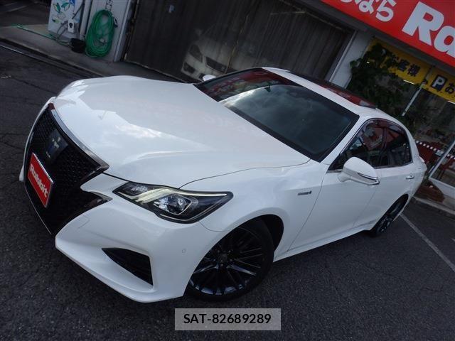 Toyota CROWN SEDAN 2017-09 7391727-3
