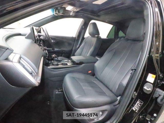 Toyota CROWN SEDAN 2021-08 7453664-10