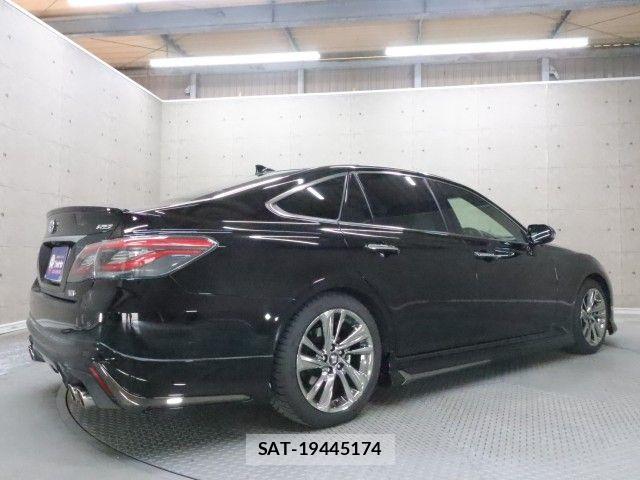 Toyota CROWN SEDAN 2021-08 7453664-1