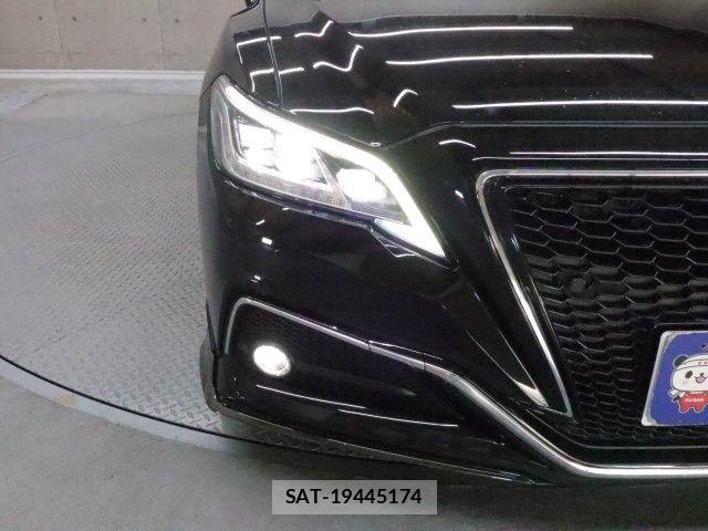 Toyota CROWN SEDAN 2021-08 7453664-27