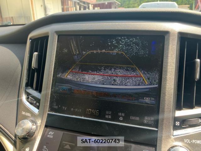 Toyota CROWN SEDAN 2013-04 7453689-16