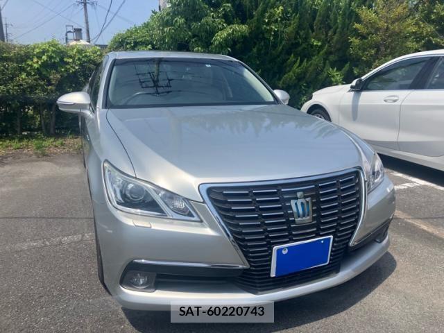 Toyota CROWN SEDAN 2013-04 7453689-2