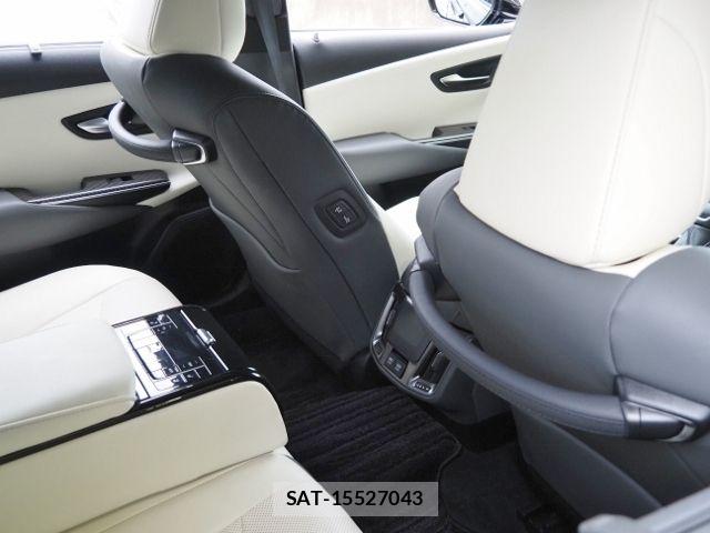 Toyota CROWN SEDAN 2021-03 7453667-15