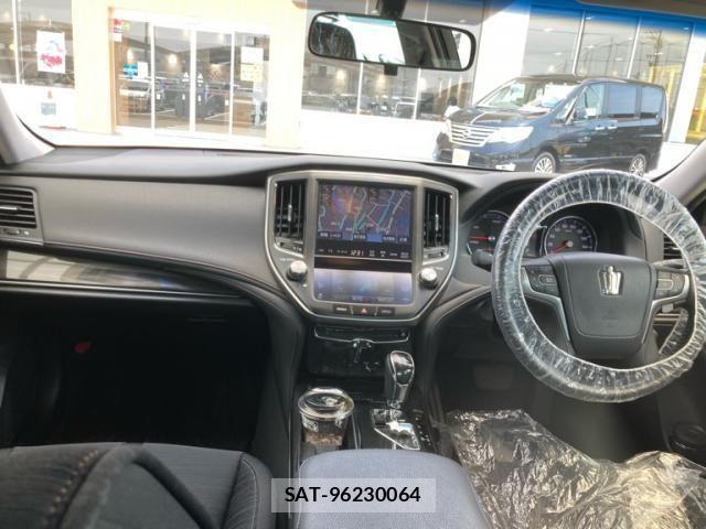 Toyota CROWN SEDAN 2013-09 7453693-13