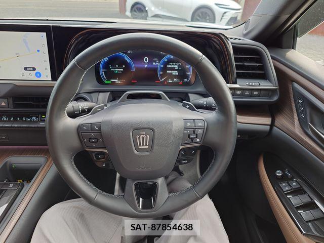 Toyota CROWN SEDAN 2024-02 7453662-12