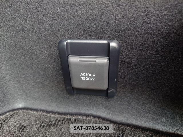 Toyota CROWN SEDAN 2024-02 7453662-26