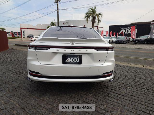 Toyota CROWN SEDAN 2024-02 7453662-6