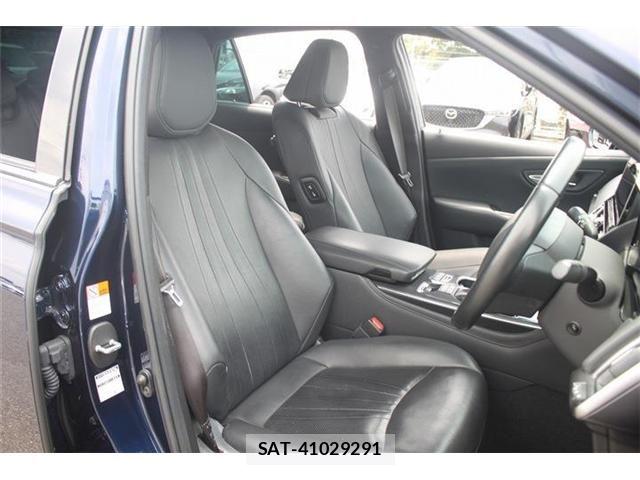 Toyota CROWN SEDAN 2022-05 7453680-13