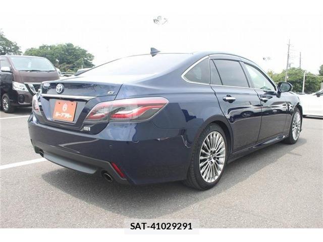 Toyota CROWN SEDAN 2022-05 7453680-21