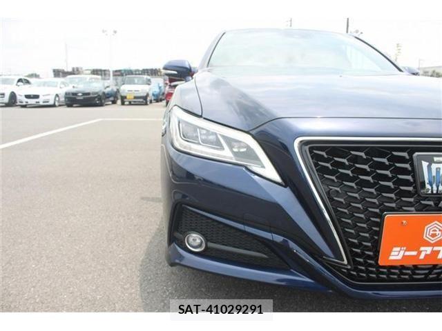 Toyota CROWN SEDAN 2022-05 7453680-26