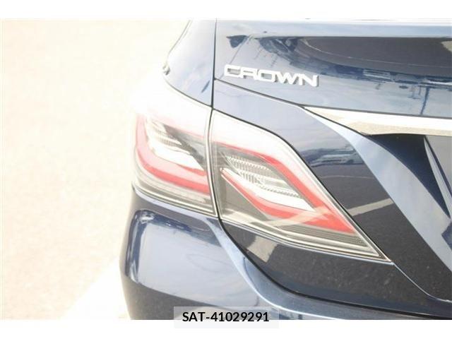 Toyota CROWN SEDAN 2022-05 7453680-27
