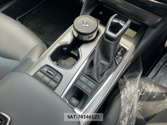 Toyota CROWN SEDAN 2021-11 7453663-22