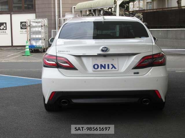 Toyota CROWN SEDAN 2018-12 7453669-8