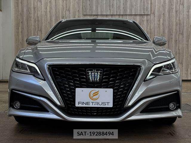 Toyota CROWN SEDAN 2021-05 7453670-14