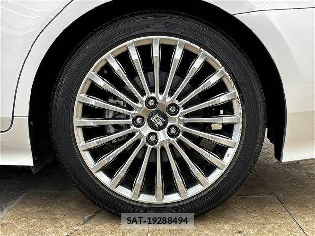 Toyota CROWN SEDAN 2021-05 7453670-28