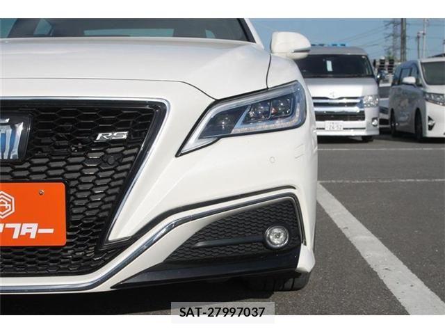 Toyota CROWN SEDAN 2019-03 7453677-10
