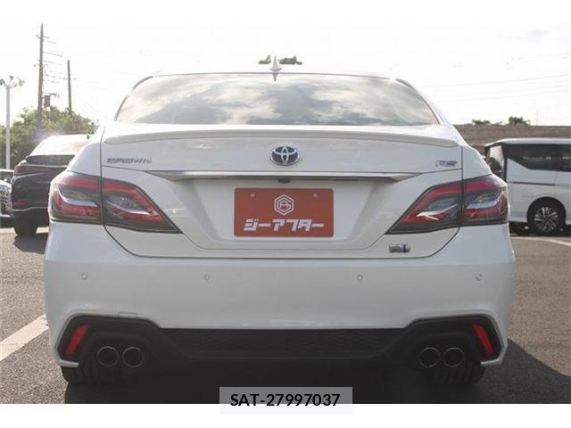 Toyota CROWN SEDAN 2019-03 7453677-15