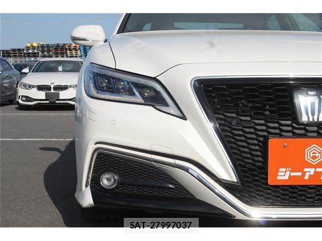 Toyota CROWN SEDAN 2019-03 7453677-8