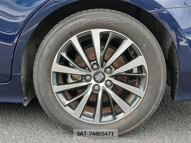 Toyota CROWN SEDAN 2019-02 7453681-13