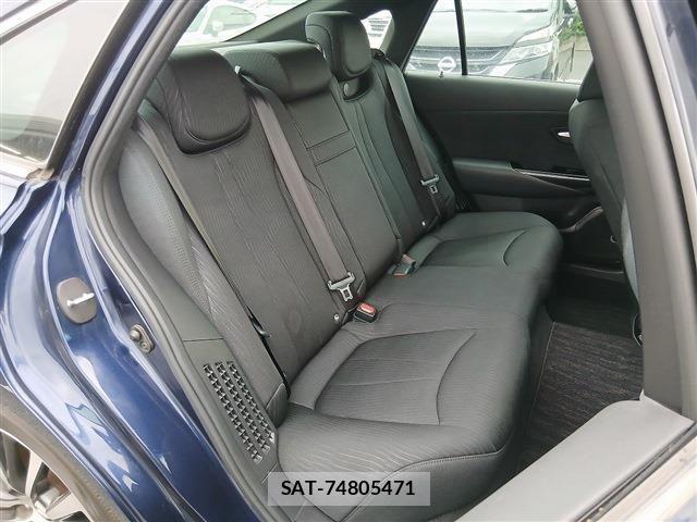 Toyota CROWN SEDAN 2019-02 7453681-15