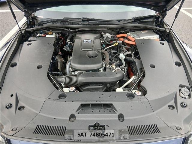 Toyota CROWN SEDAN 2019-02 7453681-19