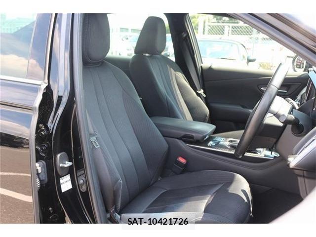 Toyota CROWN SEDAN 2021-04 7453665-13