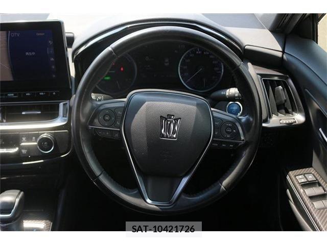 Toyota CROWN SEDAN 2021-04 7453665-15