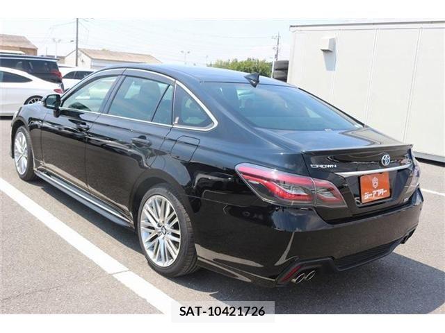 Toyota CROWN SEDAN 2021-04 7453665-22
