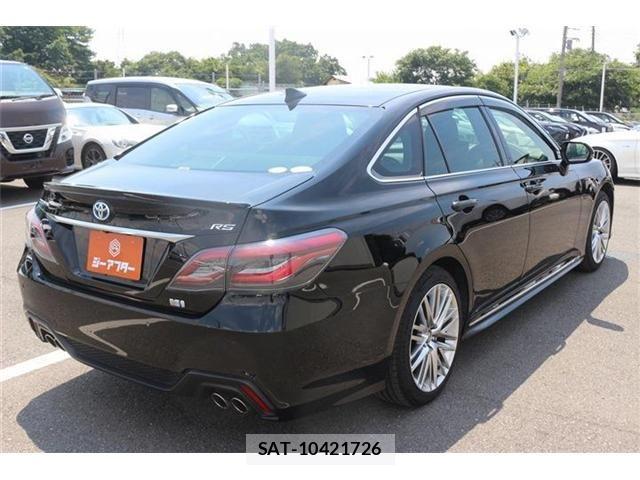 Toyota CROWN SEDAN 2021-04 7453665-23