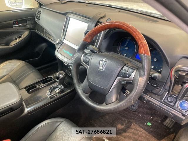 Toyota CROWN SEDAN 2014-06 7453692-15