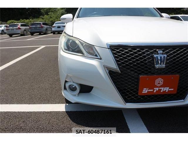 Toyota CROWN SEDAN 2013-02 7453691-12