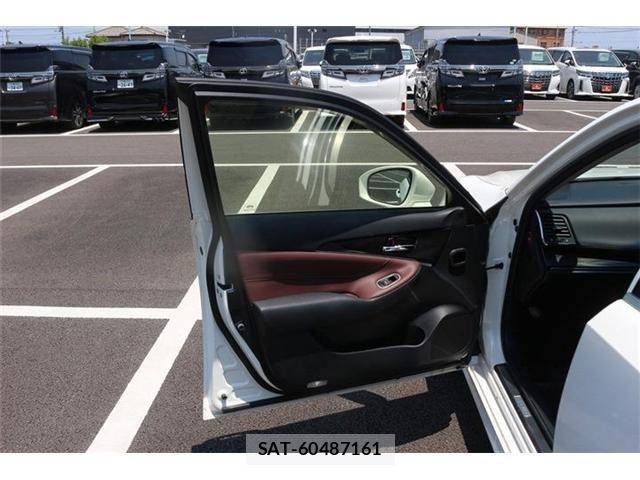 Toyota CROWN SEDAN 2013-02 7453691-21